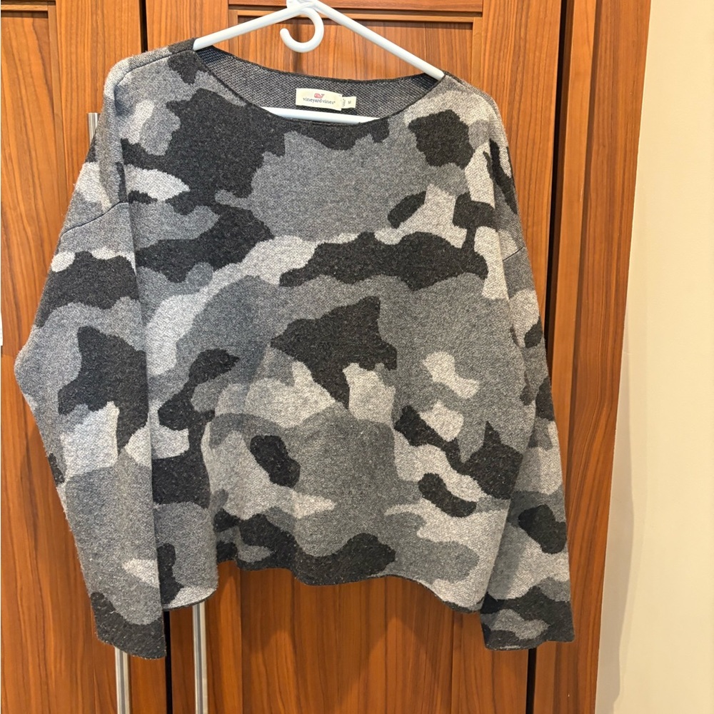 Vineyard Vines Charcoal and Light Gray Sweater